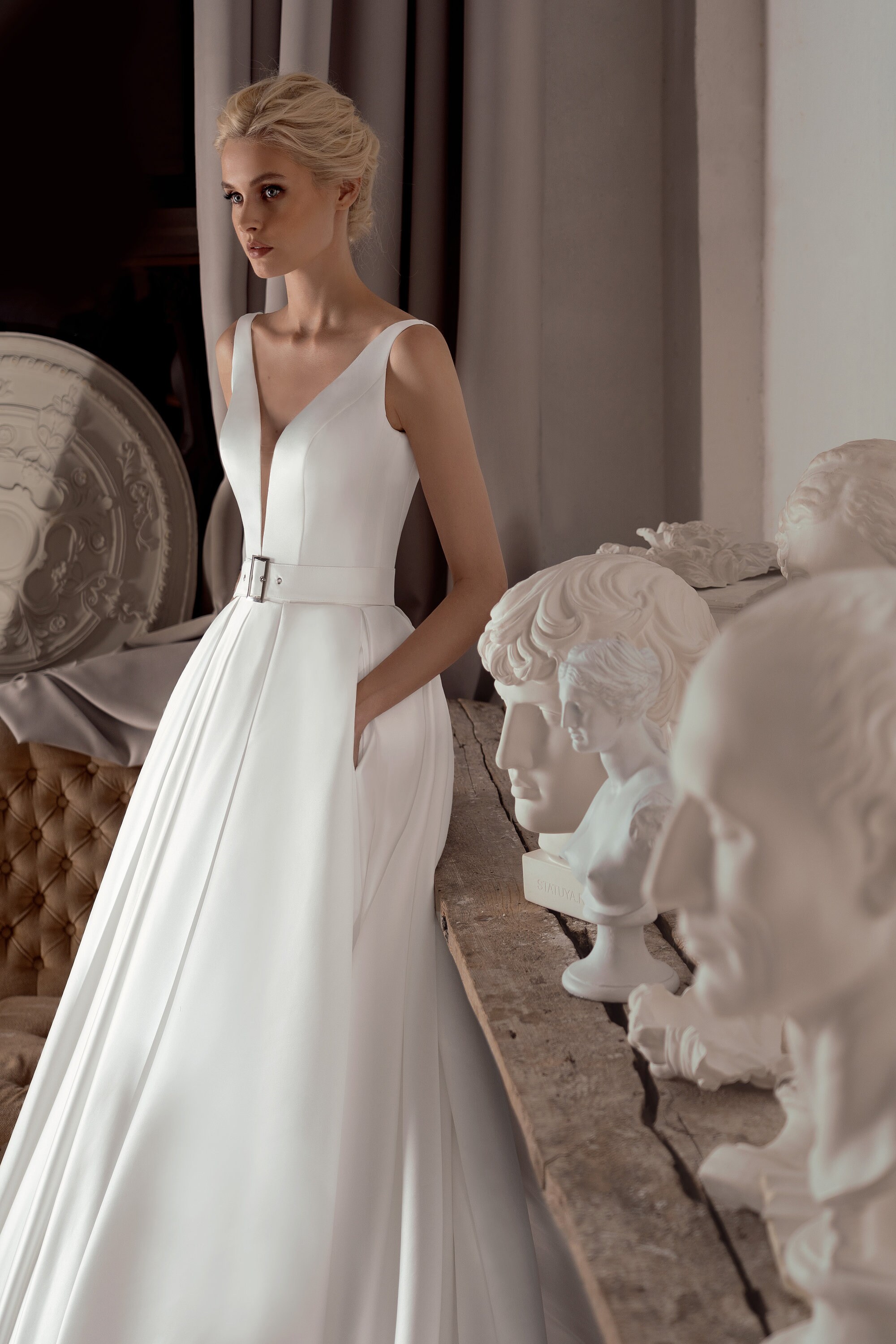 simple modern dresses