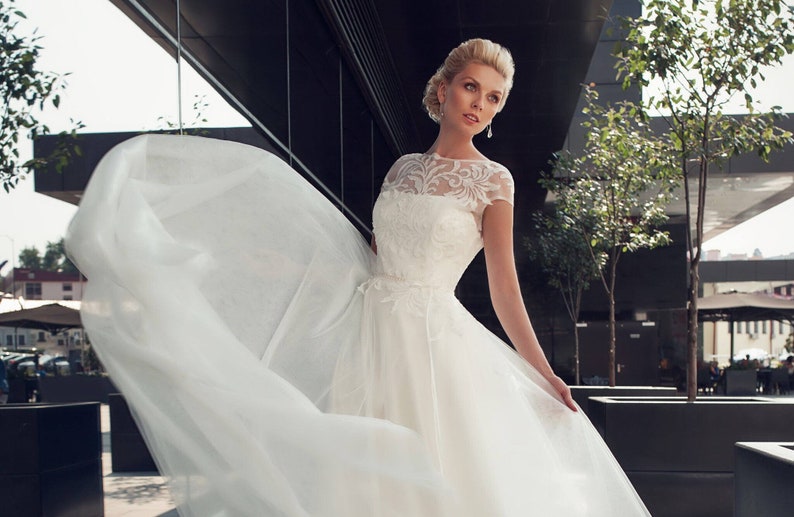 2018 Blush Wedding Dress