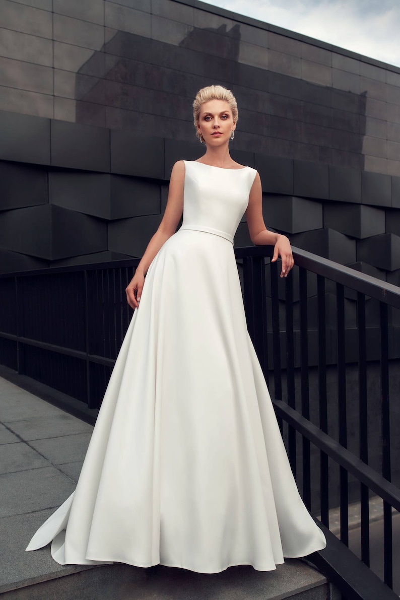 Best Modern Wedding Dress