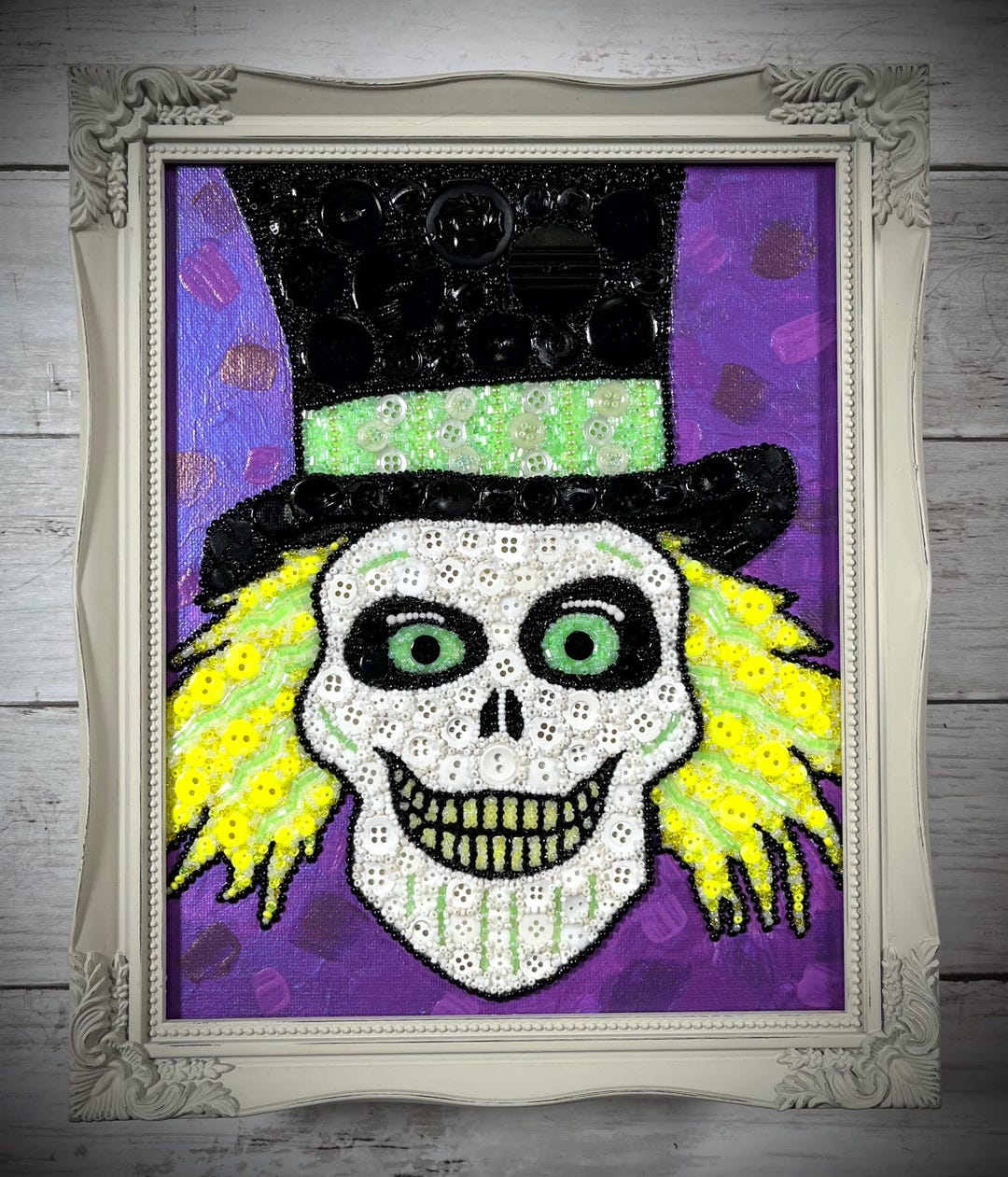 Hatbox Ghost Button Art - Etsy