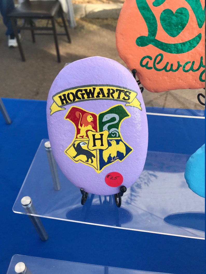 Hogwarts Crest
