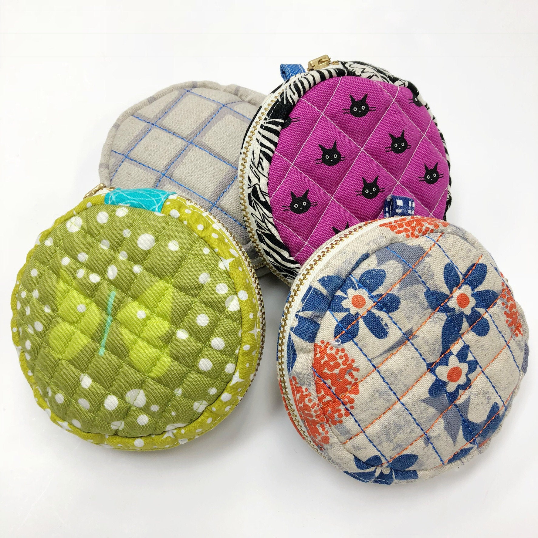 zip around pouch pattern