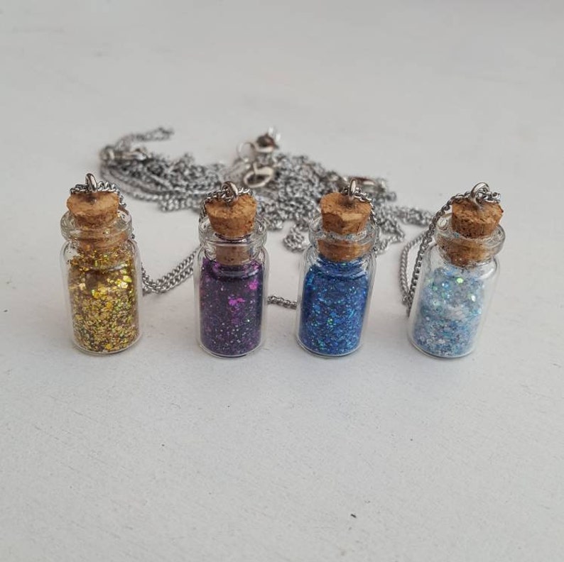 Whiteblue stardust necklace.