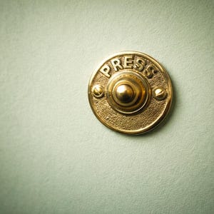 Dörrklocka i mässing | Tryck på dörrklockan | Mässingsströmbrytare i viktoriansk edwardiansk stil bild 5