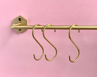 HEKTA Brass "S" Hook - Kitchen Untensil S Hook
