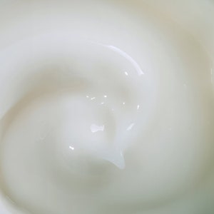 Glycolic Acid and Lactic Acid GENTLE CREAM CLEANSER • Organic Skincare for Sensitive Skin • Natural, Sustainable, and Eco-Friendly