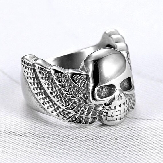 skull with wings ring