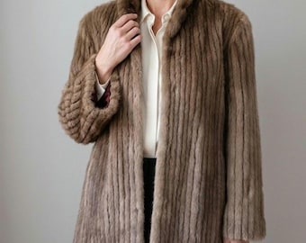 Abrigo vintage de piel de visón auténtica a rayas color topo pastel, estilo Old Money Car Jacket - Talla S/M