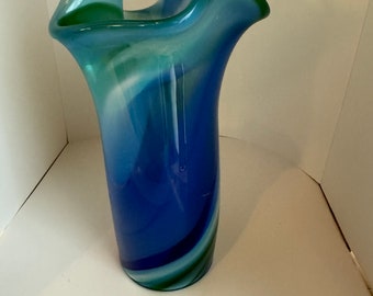 glass handkerchief vase