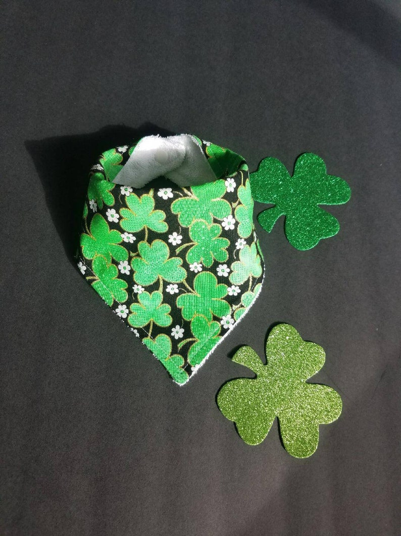 Patricks Day four leaf clover baby bibs holiday themed green bibs cotton baby bibs St