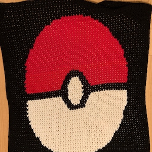 Poké-Ball crochet blanket