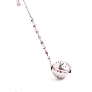 1970s Vintage Tea Infuser Spoon: Hinged Loose Leaf Brewer