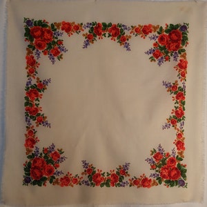 1980 Wool Shawl for Girl and Woman Floral Pattern Folk Ukrainian Shawl