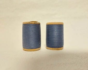 Set of 2 Wooden Cotton Thread Spools for Sewing and Decoration