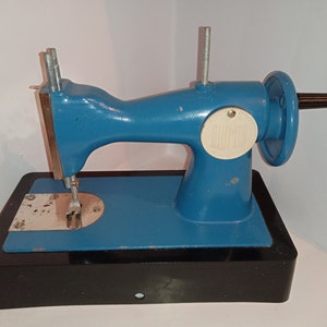 1970 Kids Sewing Machine Mechanical  Russian Vintage Home Appliances Atelier deco USSR