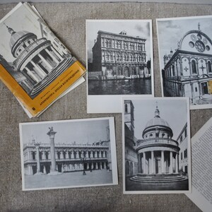 1970- Set de 16 cartes postales anciennes Architecture Renaissance