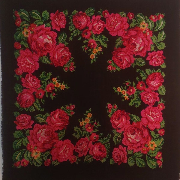 Elegant Ukrainian wool scarf with large red roses - traditional design of the 1980s