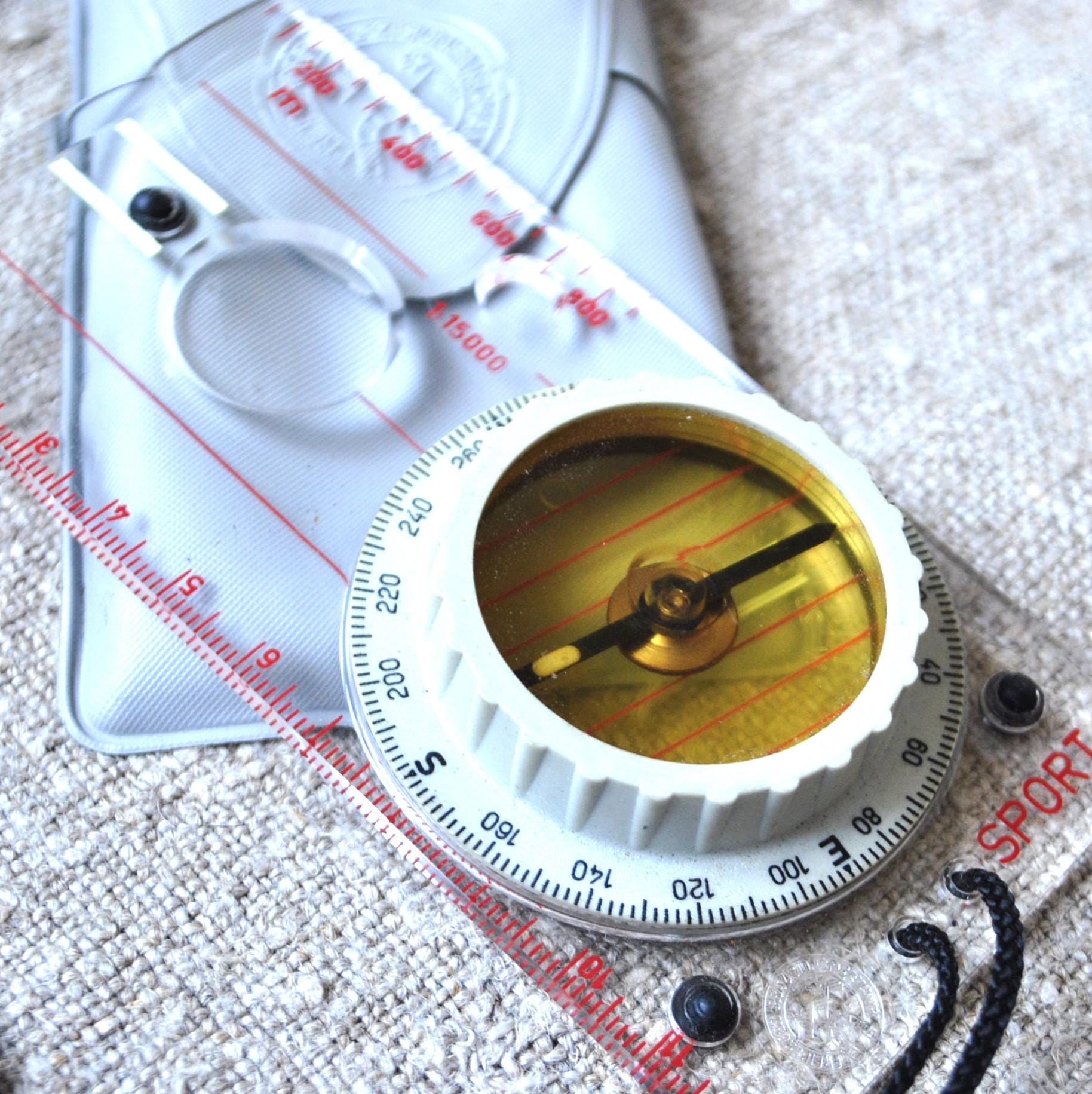 Vintage East Germany Compass Sport 4 - Orienteering Tool With Case