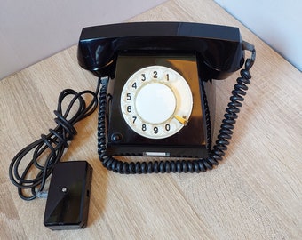 1980 zwarte draaitelefoon, oude telefoon, telefoon Sovjettijdperk