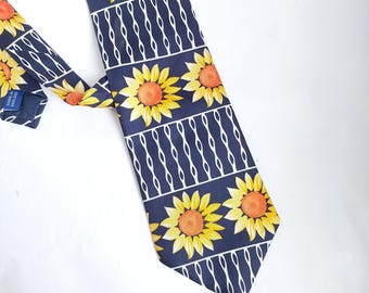 DUTY PAID 刺繍入りひまわりネイビーブルーメンズネクタイ：結婚式の