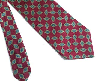 Vintage Windsor Collection silk tie – burgundy geometric pattern