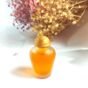 Vintage Yves Rocher Rose Ispahan Miniature – 7.5 ml Eau de Toilette – 1980s-90s Floral Perfume Collectible – French Mini Perfume