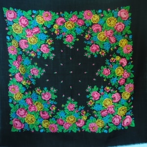 1980 - Ukrainian  floral scarf, Wool Shawl for girl and woman,new condition
