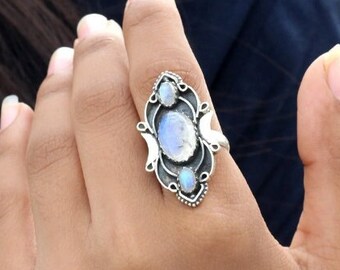 Moonstone Ring, June Birthstone Ring, Moonstone Jewelry, Multi Stone Ring, Blue Flash Ring, Oval Shape Moonstone Ring. June Birthstone