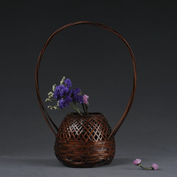 日本の竹製花かご、花器、茶盆、茶道、茶器、竹編み花かご、古代の竹