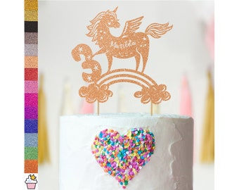 Pastel de purpurina de cumpleaños personalizado Topper de Cakeshop / Color personalizado Cualquier nombre y cualquier edad Decoración de unicornio / Arco iris mágico en las nubes