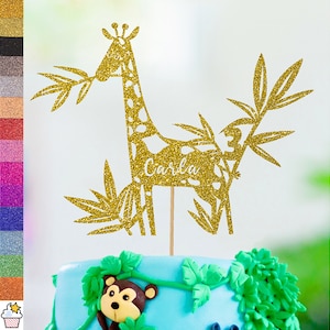 Adorno para tarta de cumpleaños con purpurina y diseño de jirafa personalizado de Cakeshop con chispitas, nombre personalizado en color y decoración para tarta con temática de jungla para cualquier edad