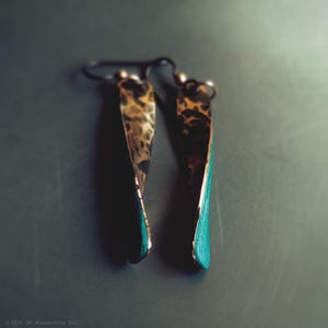 Hammered Copper & Dyed Wood Dangle Earrings. Hypoallergenic Boho Twist Earrings. Lightweight Patina Copper and Turquoise Koto Wood.