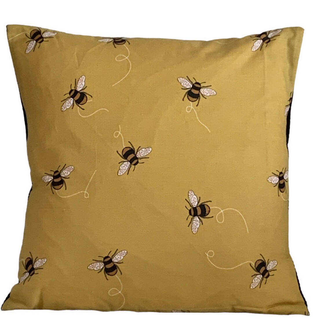 Leaf Winged Bee Print Cushion Cover 12 14 16 Gift Etsy UK