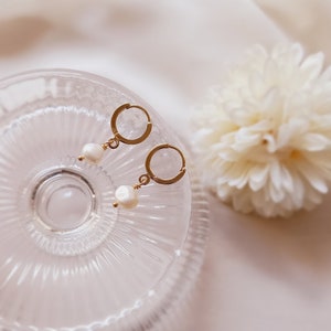 Paire, boucles d'oreilles en perles d'eau douce, boucles d'oreilles en perles, boucles d'oreilles de mariage, cadeau de demoiselle d'honneur, cadeau de fille de fleur, cadeau d'anniversaire, cadeau pour femme image 5