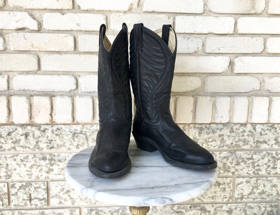 buy cowboy boots