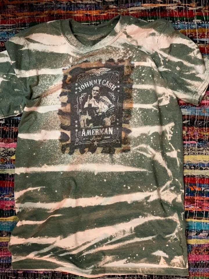 Download JOHNNY CASH Vintage bleached tee | Etsy
