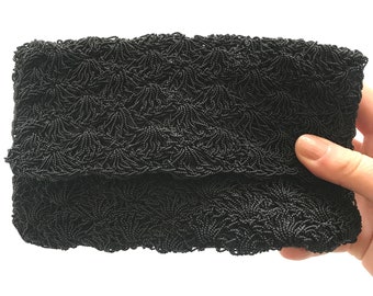 1970 black beaded clutch bag. Evening Envelope Bag. Formal vintage handbag. Elegant rectangular clutch. Noir.