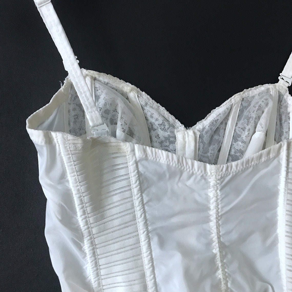 Stunning 50s vintage white girdle with suspenders. Retro | Etsy