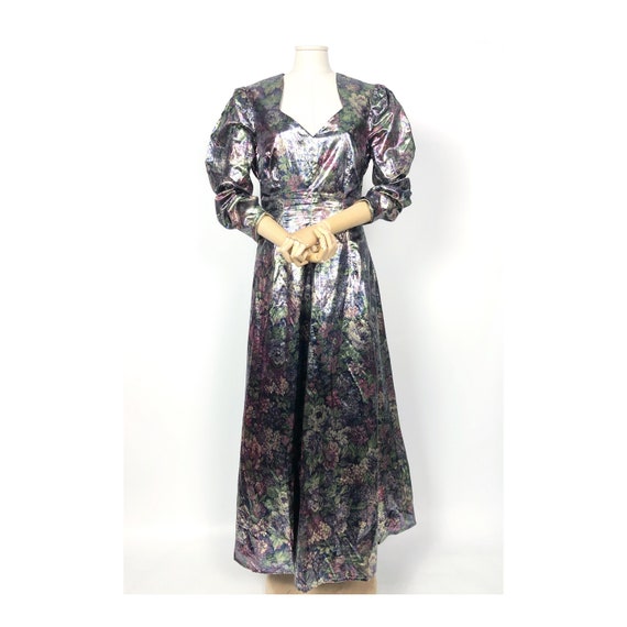 Unusual 70s vintage floral maxi dress. Metallic fo