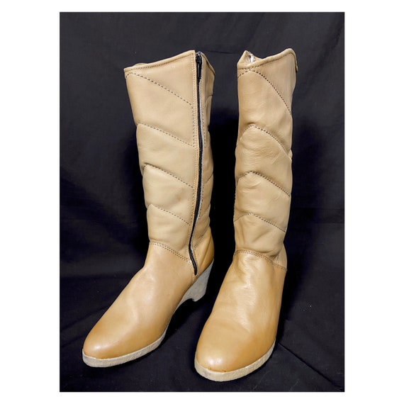 80s vintage tan leather retro boots with shearlin… - image 2