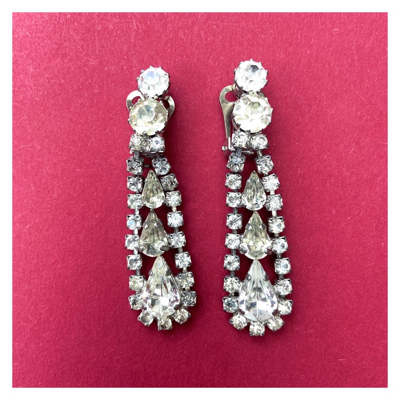 Beautiful vintage teardrop clip on earrings Pinup Diamonte clip ons Luxury look earrings. Burlesque Glamour