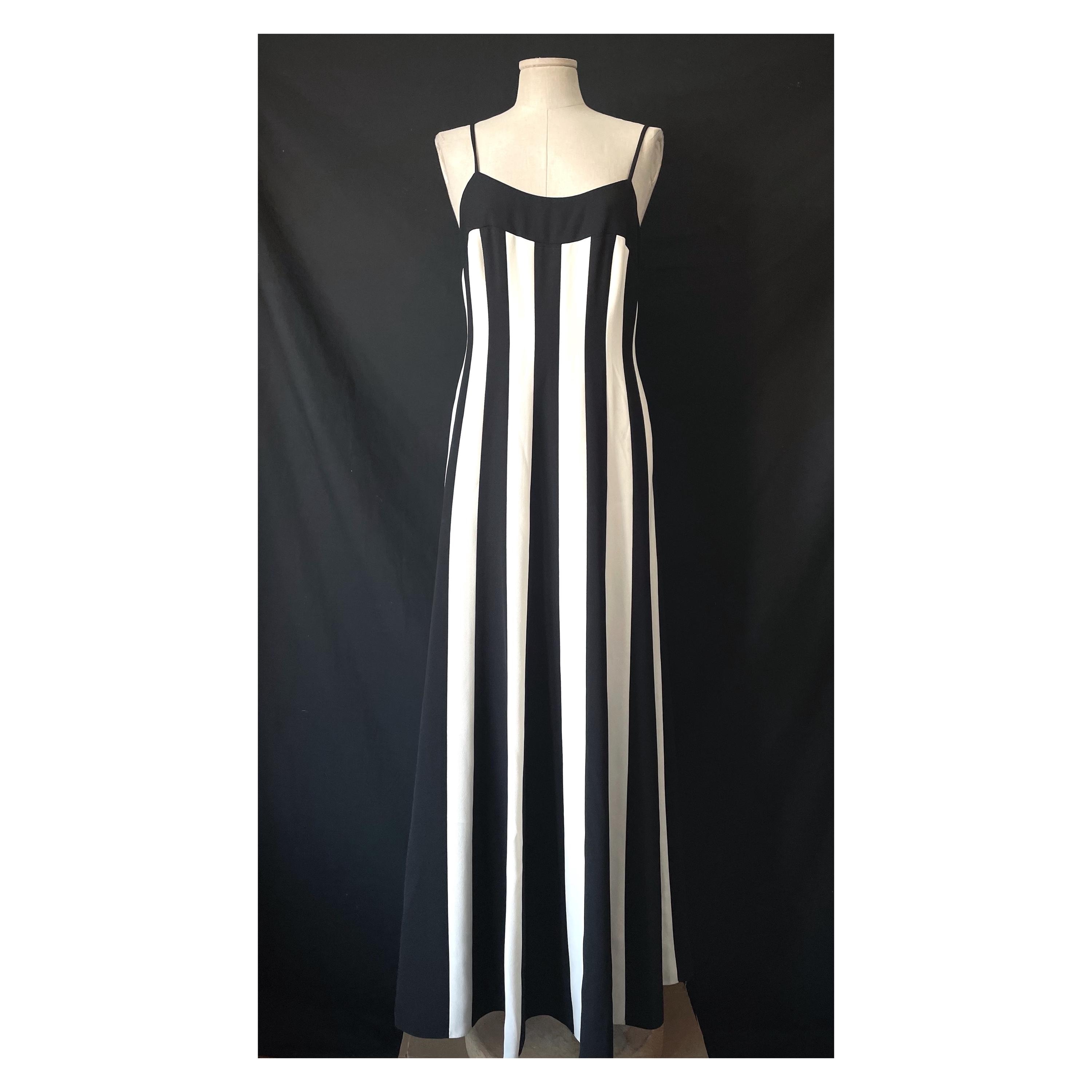 70s Vintage Black & White Maxi Dress - After Six by Ronald Joyce - M 70s Vintage Black & White Maxi Dress - After Six by Ronald Joyce - M