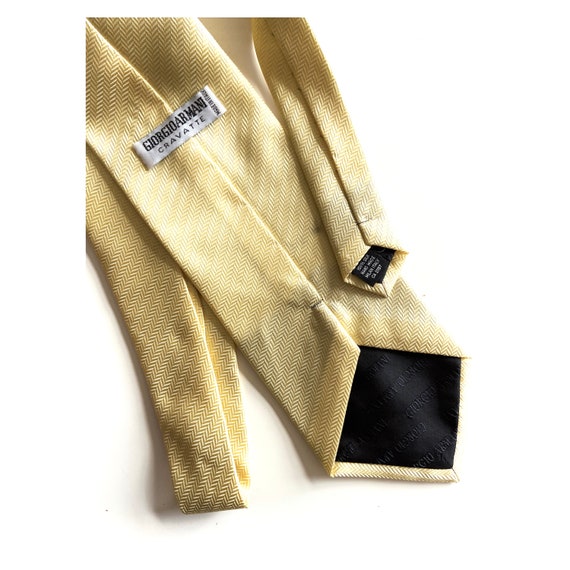 Wide width vintage necktie by Giorgio Armani Crav… - image 4