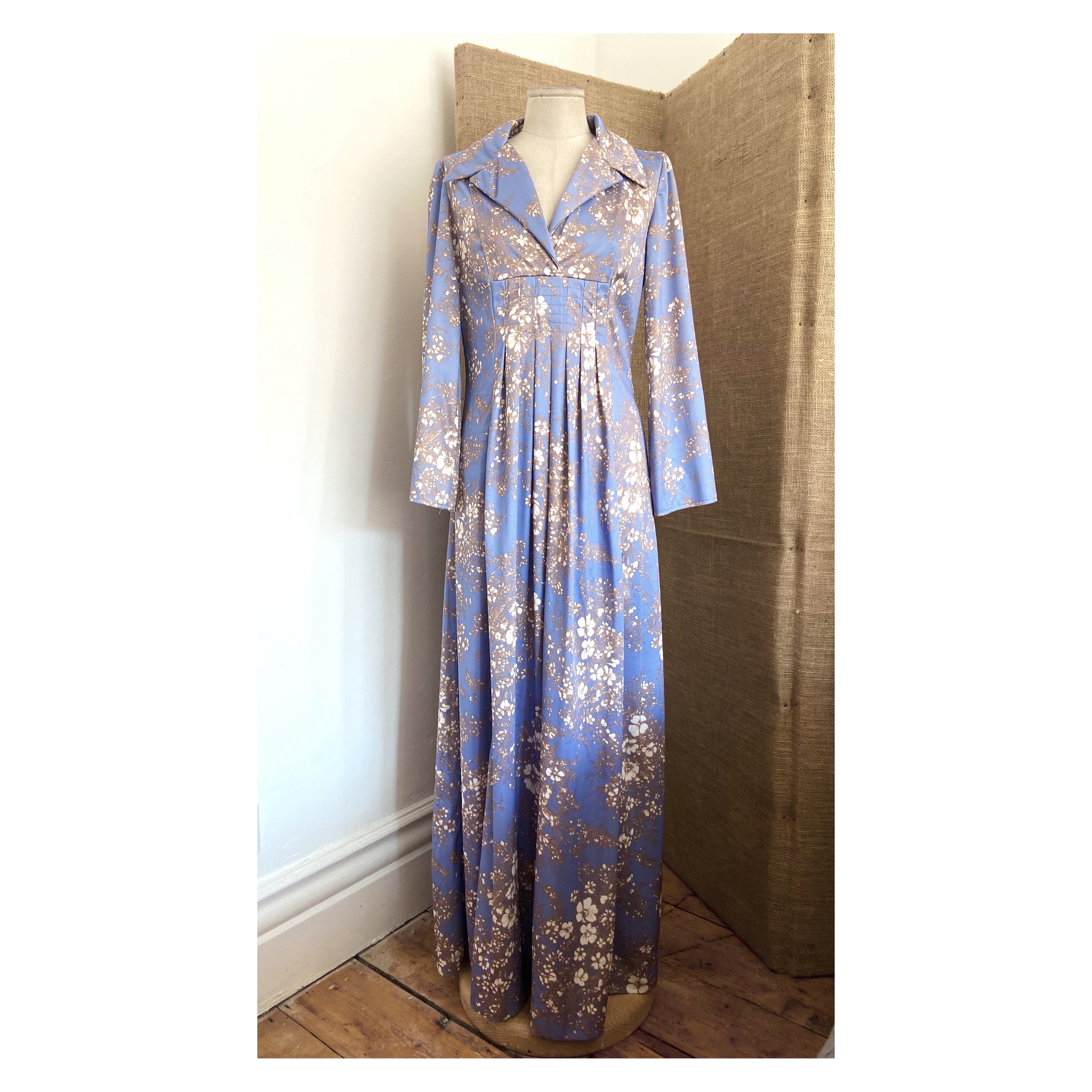 duck egg blue dresses for wedding Short La Femme Navy Homecoming Dress with Rhinestones