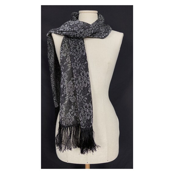 Vintage silver lurex lace scarf with black fringi… - image 7