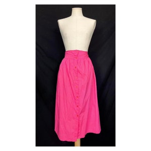 80s vintage bright pink cotton midi skirt with buttoned front. M 12UK