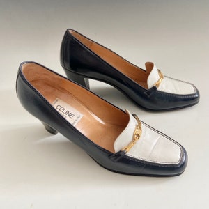 Carriage court best sale shoes