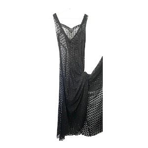 40s vintage black lace sleeveless maxi dress with sweetheart neckline. XS