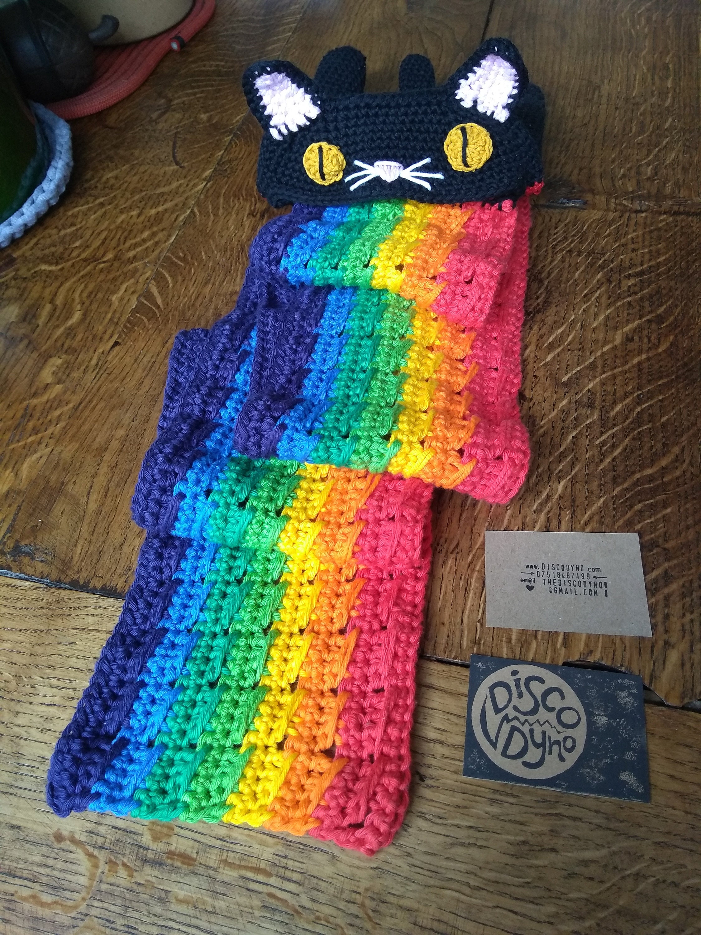 Regenbogen Barf Katze Schal alle schwarzen Katze gelbe Augen | Etsy