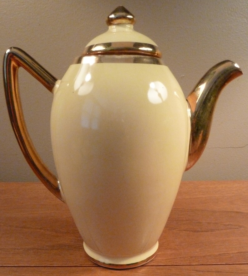 creamer open sugar bowl 4 cup and saucer sets Vintage 1940s Santa Anita yellow and gold demitasse coffee pot